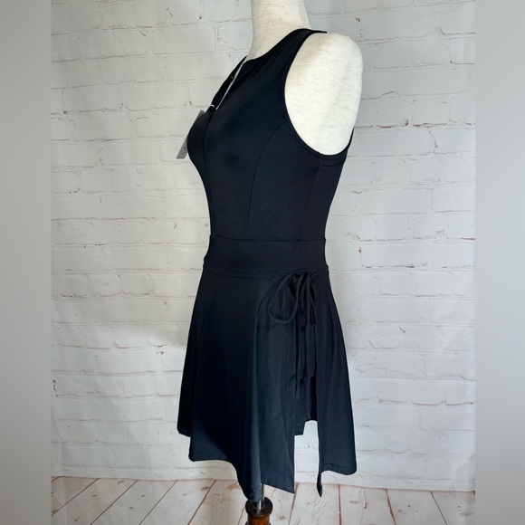 Halara Cloudful™ Zip Front Open Back Athletic Dress - size XS - Picture 4 of 7